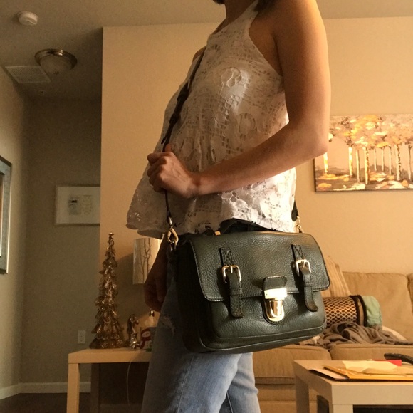 Kate spade crossbody purse ♠️♠️♠️ - Picture 8 of 8